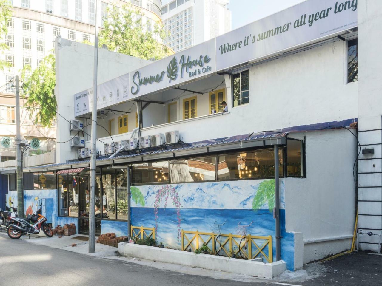 Oyo 90121 Summer House Bed & Cafe クアラルンプール エクステリア 写真